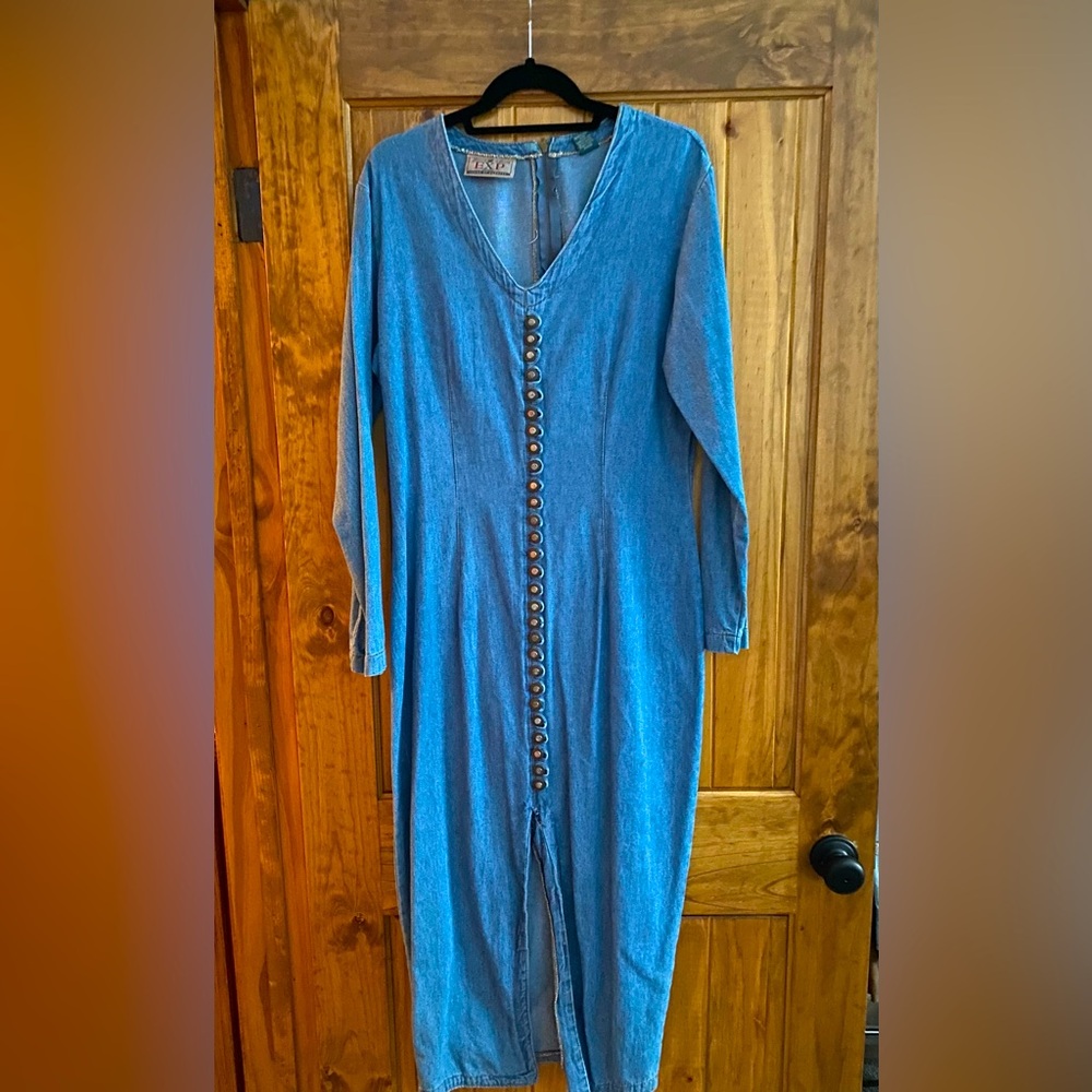 Long denim dress - size 14